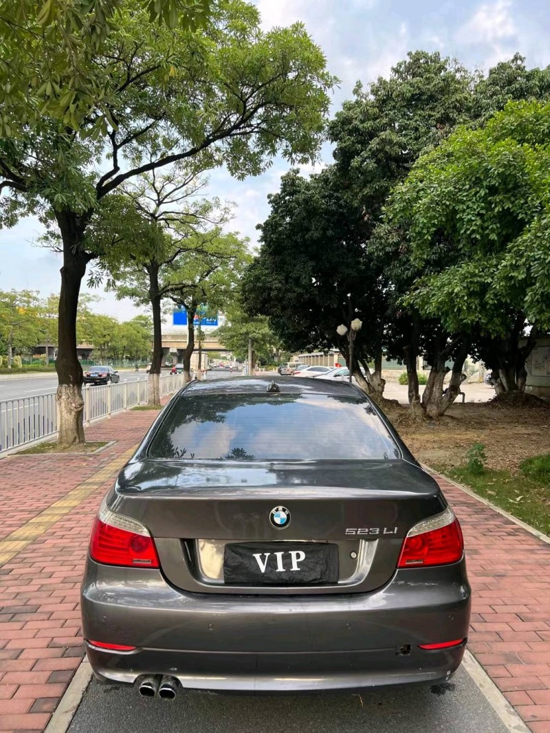 广州08年宝马5系9