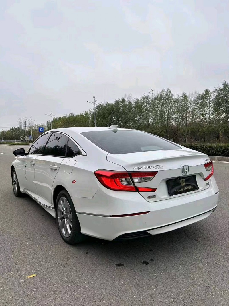 枣庄19年本田雅阁7