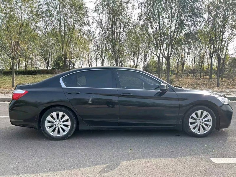 东营14年本田雅阁7