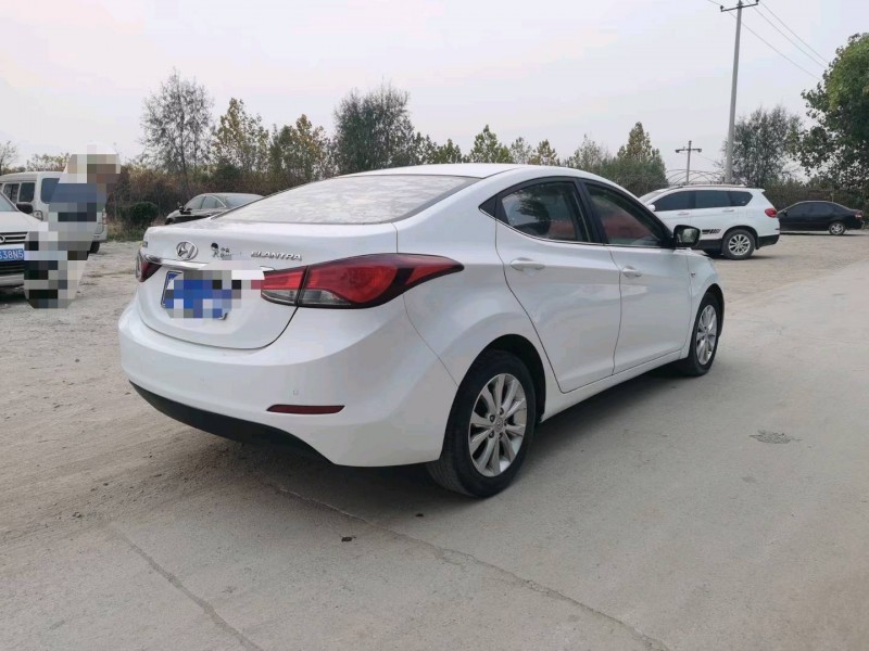 保定17年现代朗动9