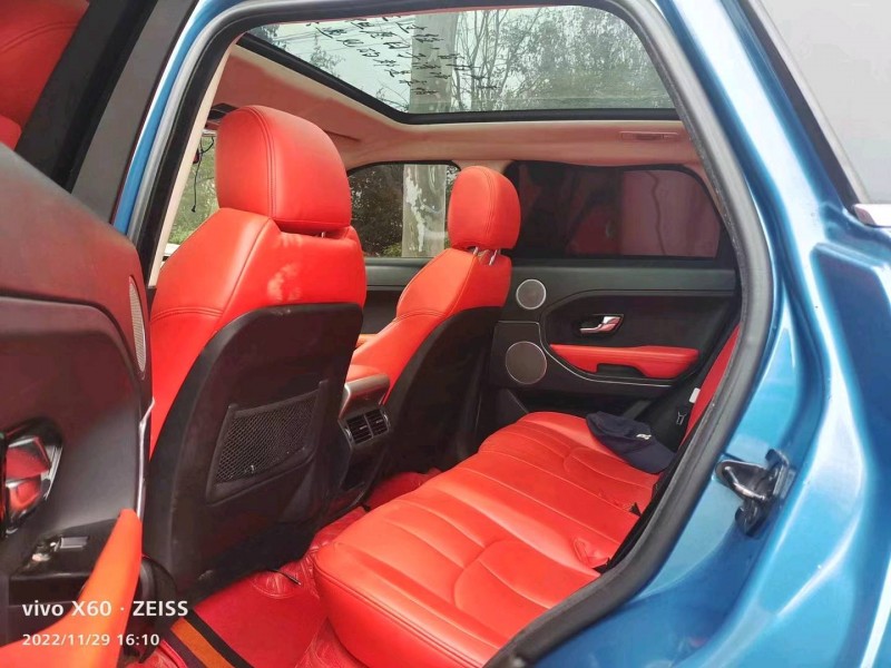 枣庄12年路虎揽胜极光(进口)3