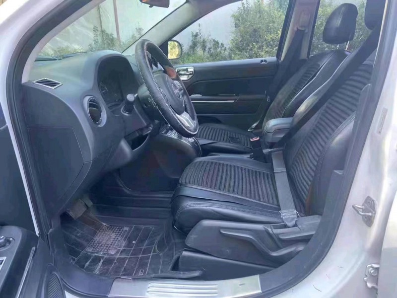 青岛15年Jeep指南者5