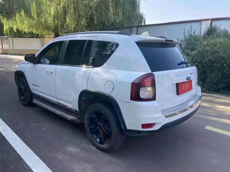 青岛15年Jeep指南者8