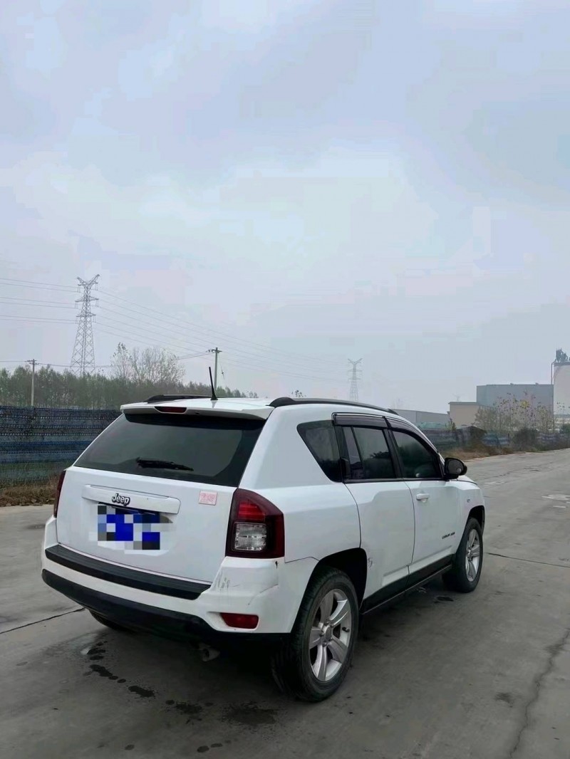 北京15年Jeep指南者8