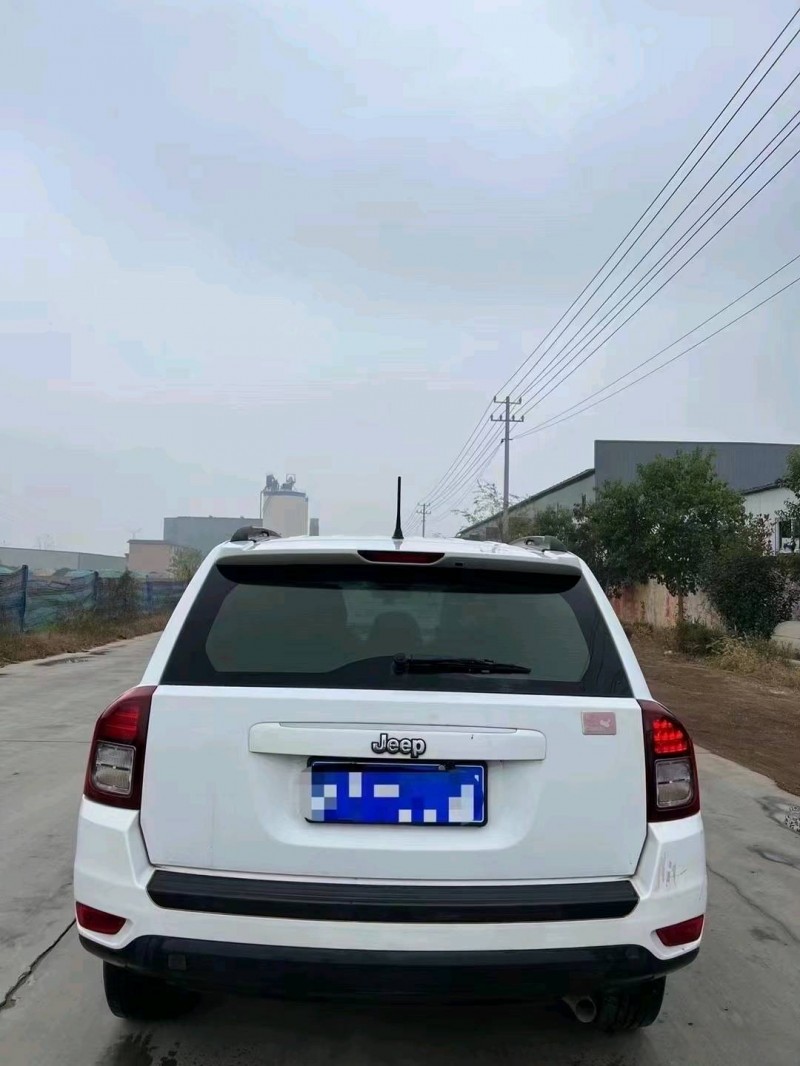 北京15年Jeep指南者9