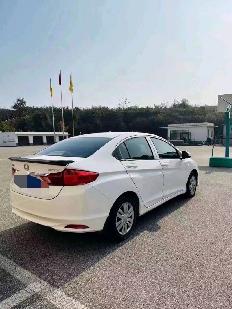 枣庄16年本田锋范4