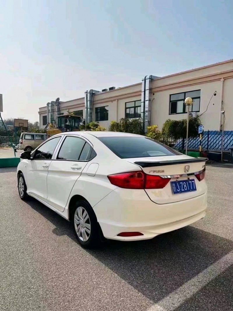 枣庄16年本田锋范2