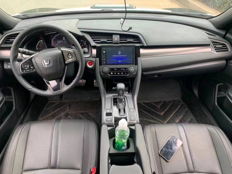 枣庄22年本田思域9