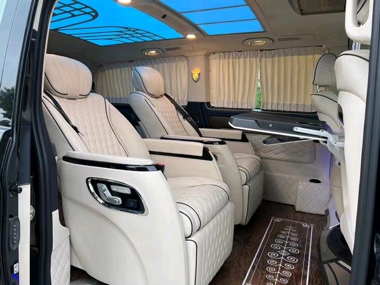 盐城21年奔驰威霆4