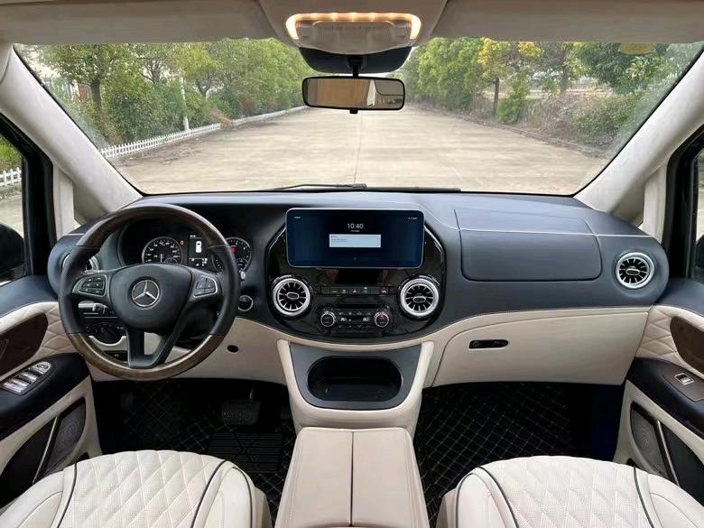 盐城21年奔驰威霆7