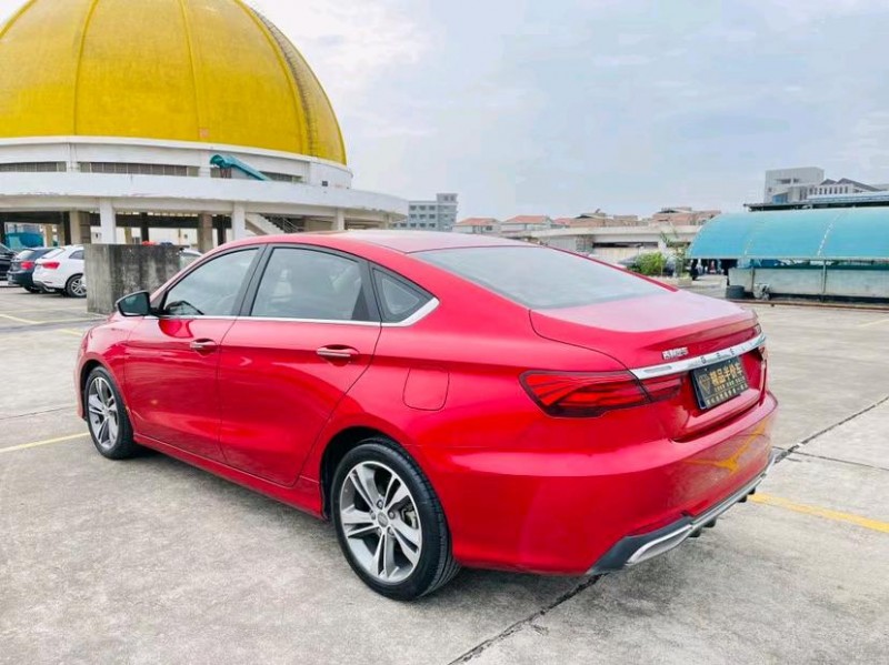 东莞18年吉利缤瑞8