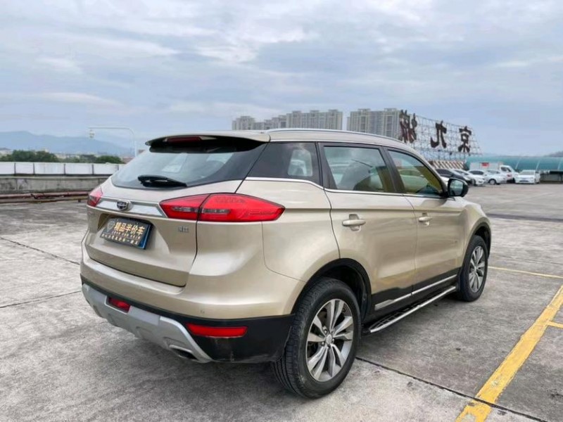 东莞16年吉利博越7