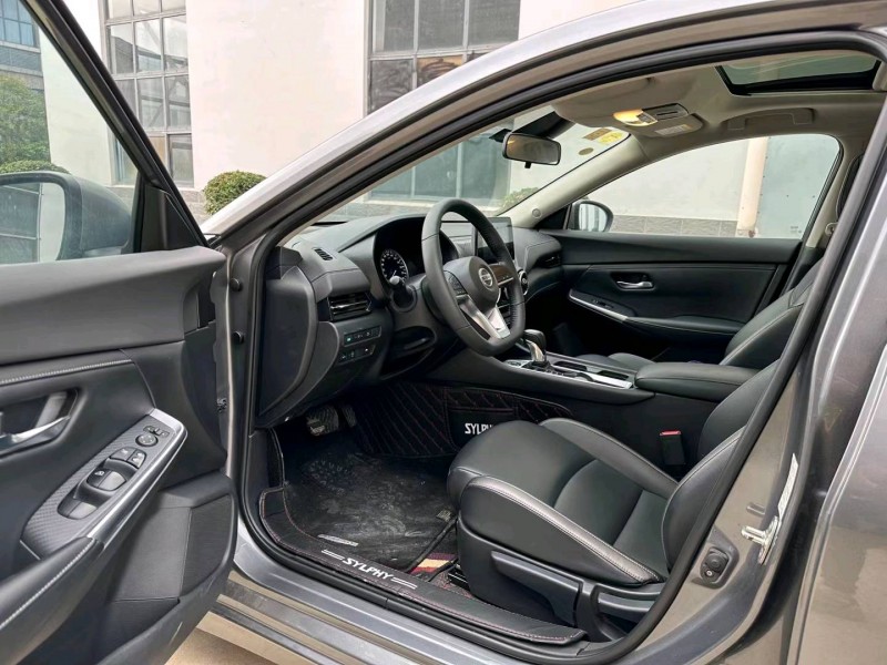 盐城21年日产轩逸6