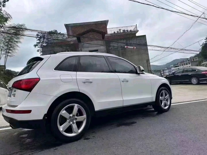 珠海17年奥迪Q54
