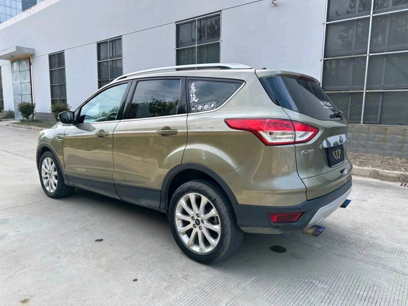 盐城15年福特翼虎8