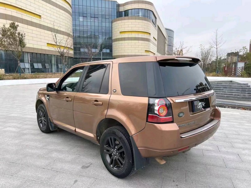 枣庄15年路虎神行者8