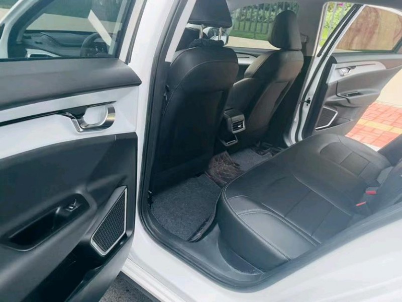 东莞22年吉利几何6