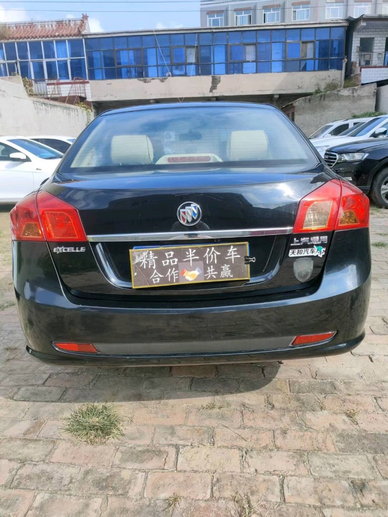 邢台16年别克凯越8