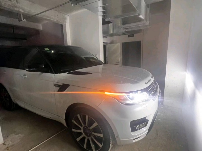 邢台15年路虎揽胜运动1