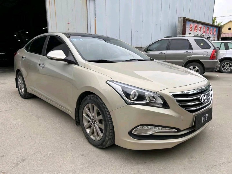 济宁15年现代名图2