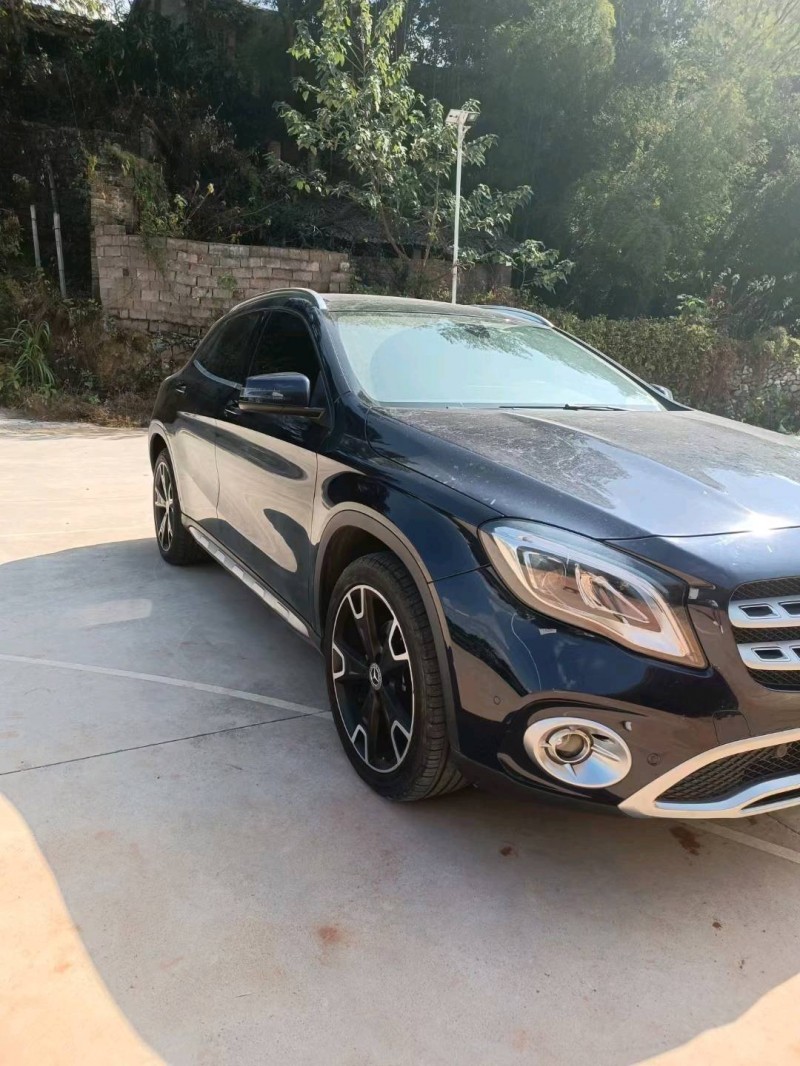 邯郸18年奔驰GLA1