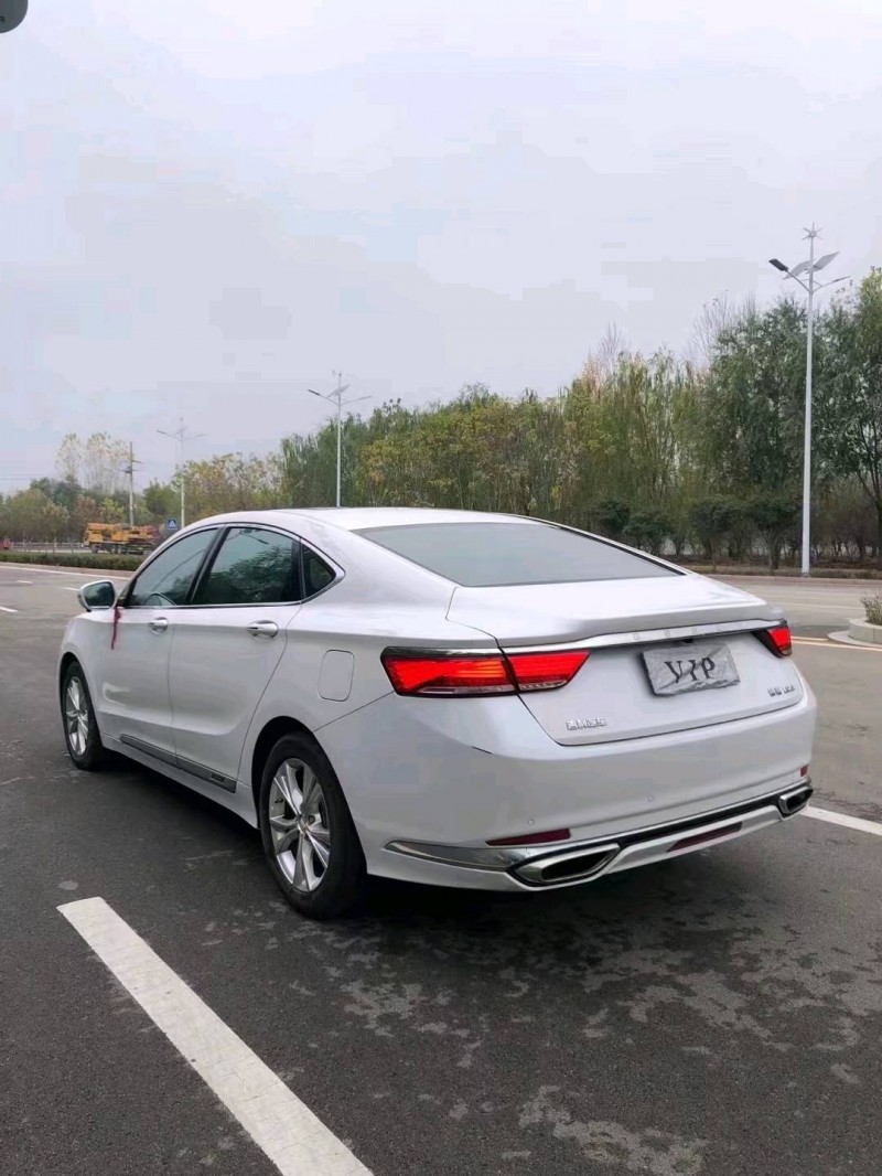 北京19年吉利博瑞4