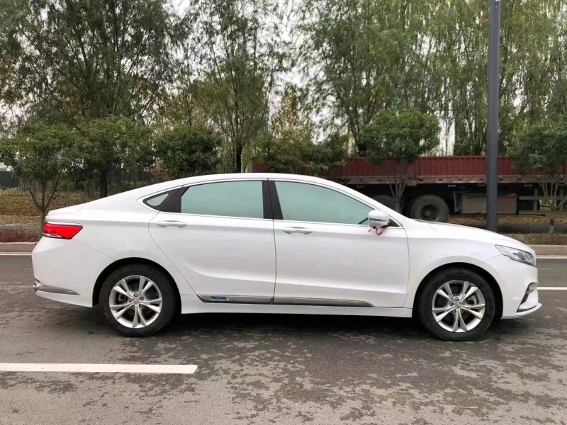 北京19年吉利博瑞5