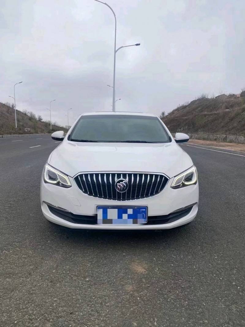 枣庄17年别克英朗GT1