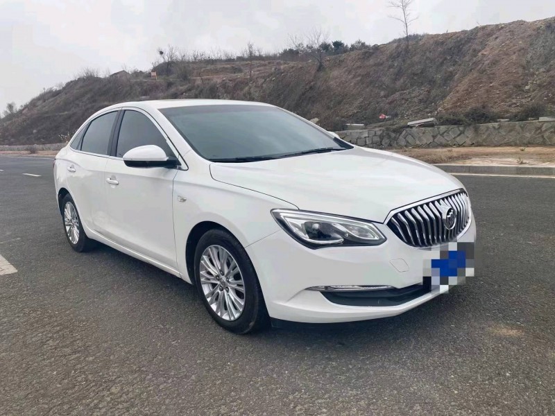 枣庄17年别克英朗GT2