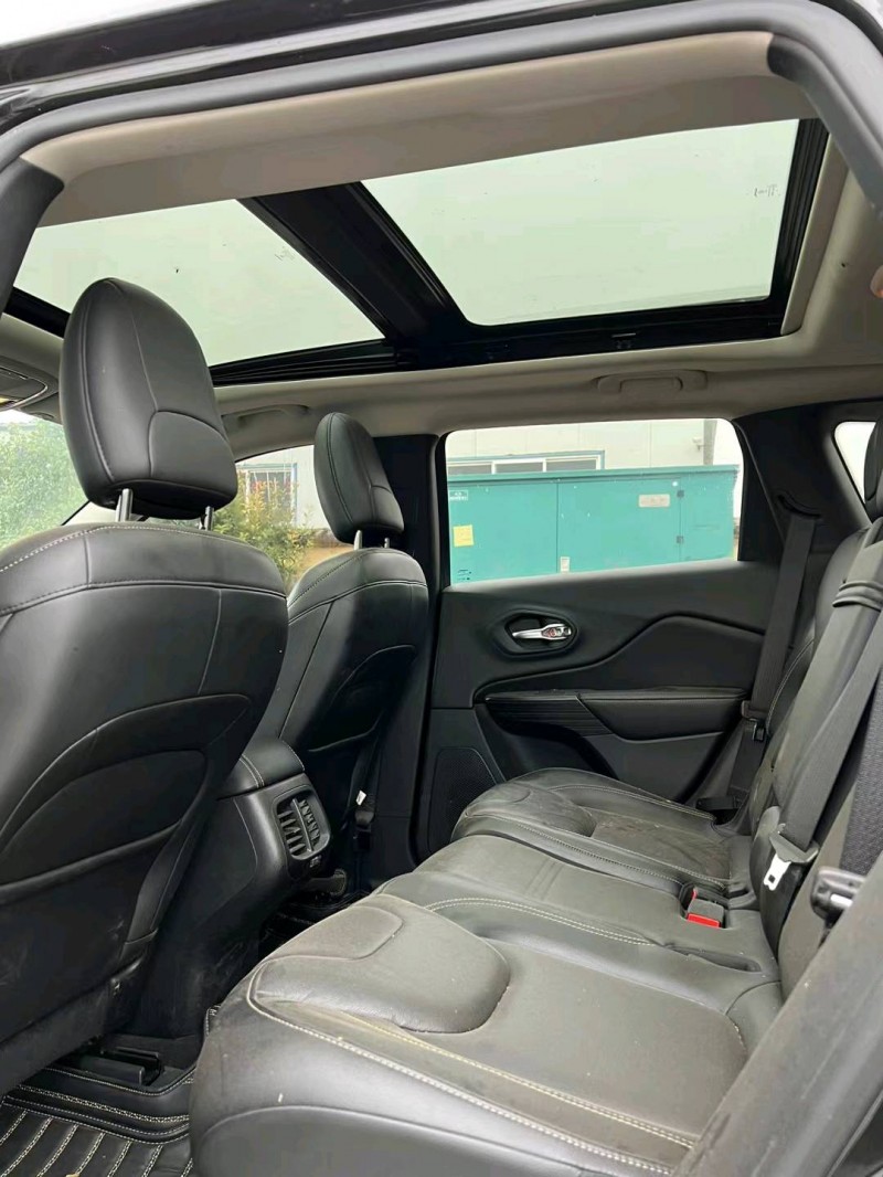 北京18年Jeep自由光4