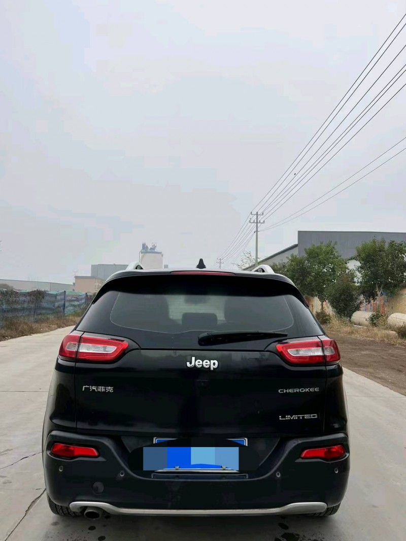 北京18年Jeep自由光1