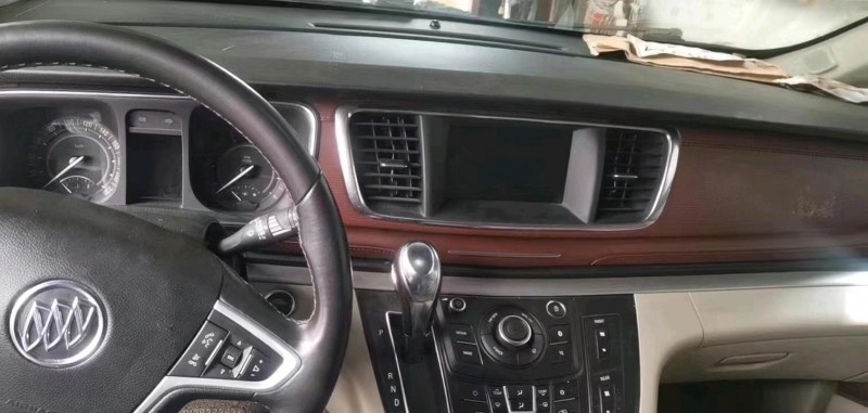 枣庄17年别克GL83