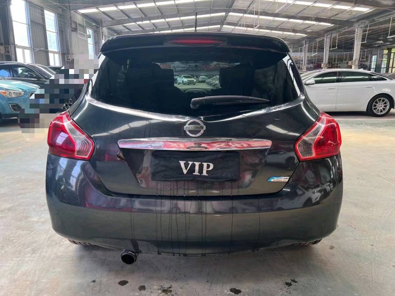 济宁14年日产骐达9