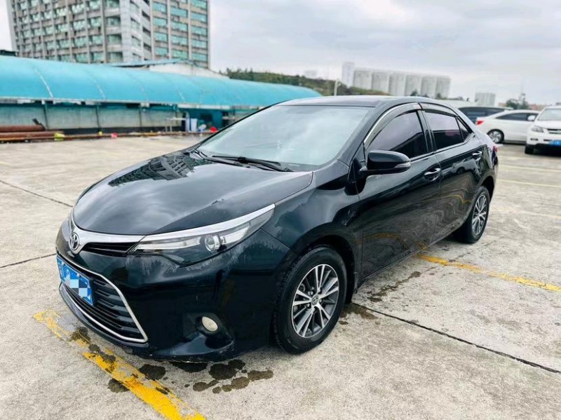 东莞17年丰田雷凌2