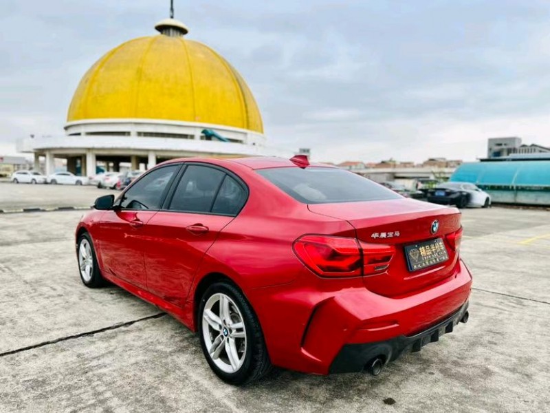 东莞21年宝马1系8