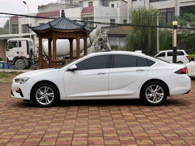 汕头20年别克君威3