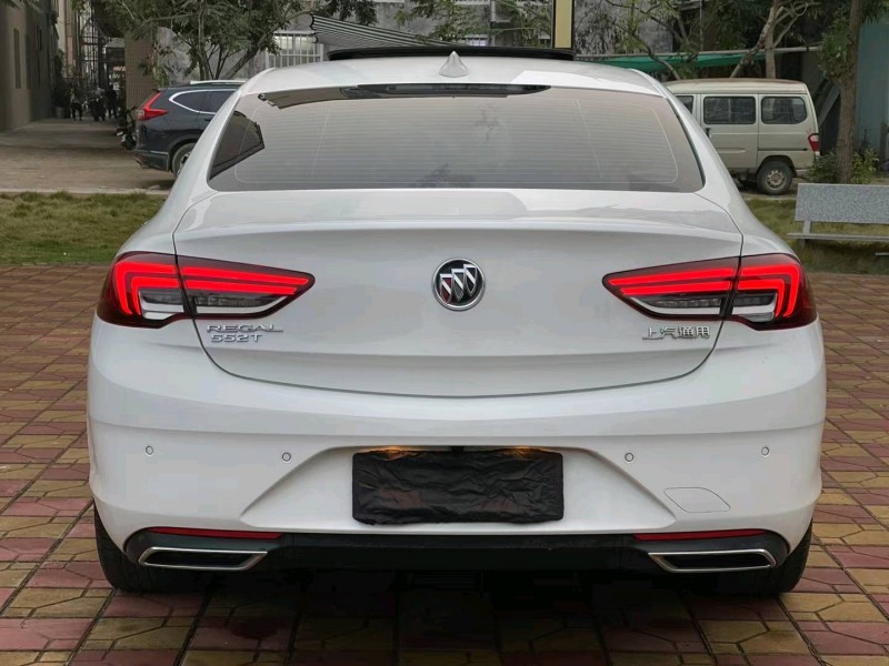 汕头20年别克君威2