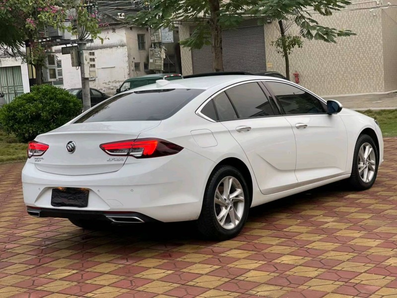 汕头20年别克君威1