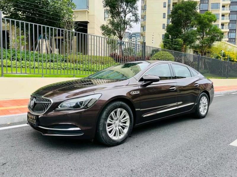 东莞19年别克君越2