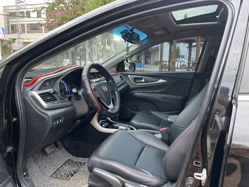 汕头18年本田凌派4