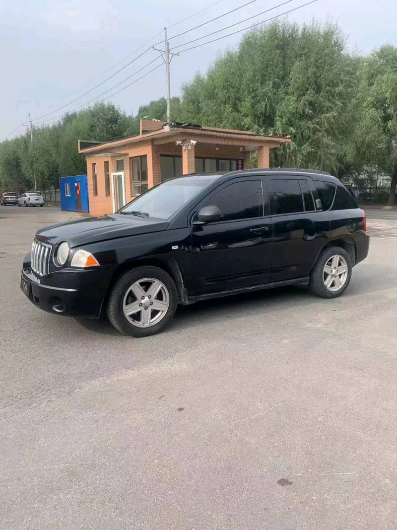 沈阳11年Jeep指南者4