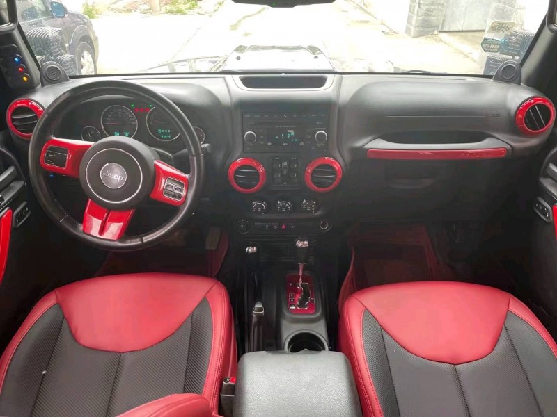 石家庄15年Jeep牧马人9