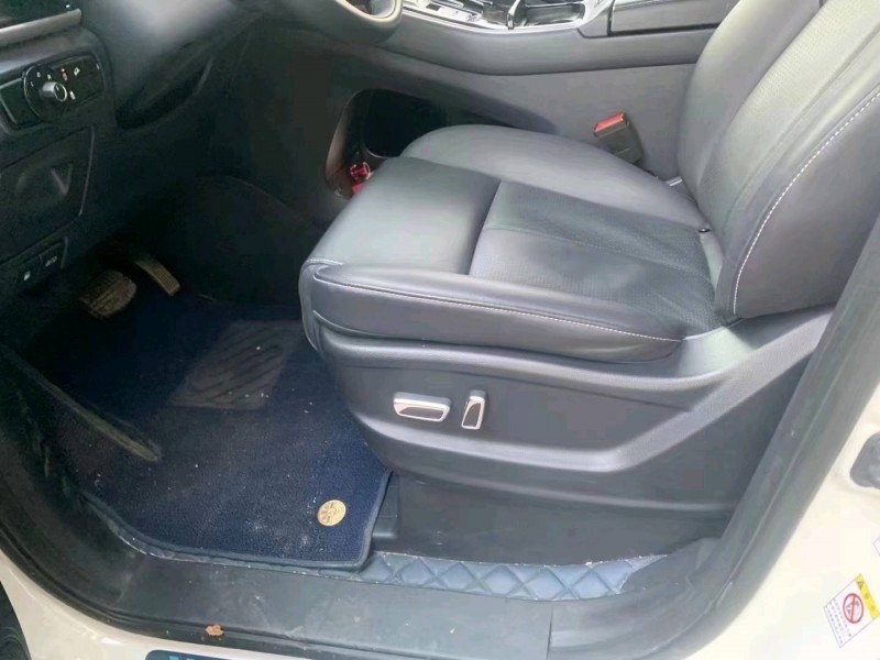 安顺21年传祺M84