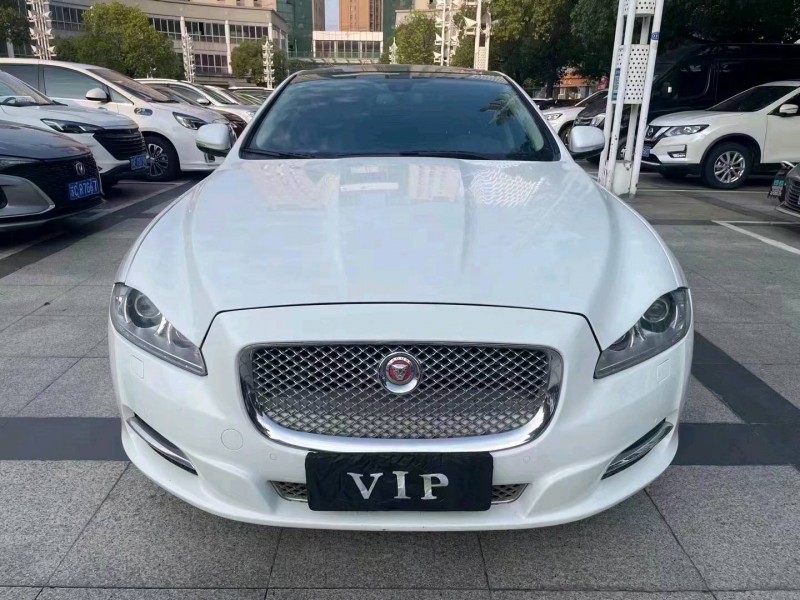 徐州14年捷豹XJL1