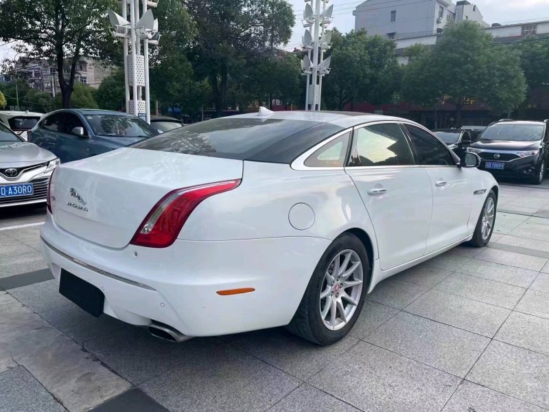 徐州14年捷豹XJL8