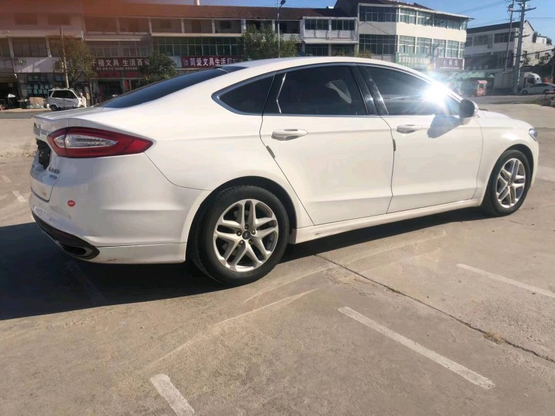 徐州15年福特蒙迪欧8