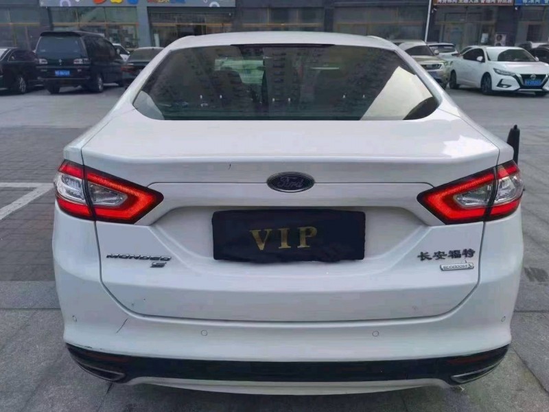 北京15年福特蒙迪欧8