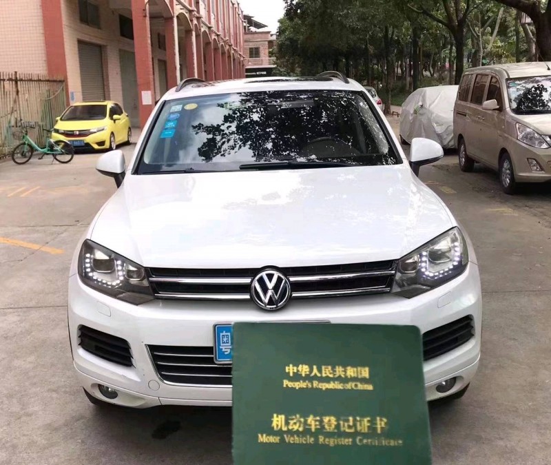 珠海14年大众途锐7
