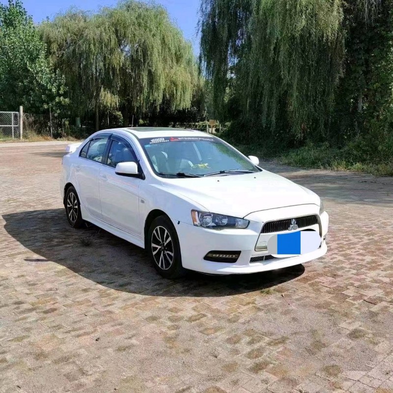 济宁14年三菱翼神7