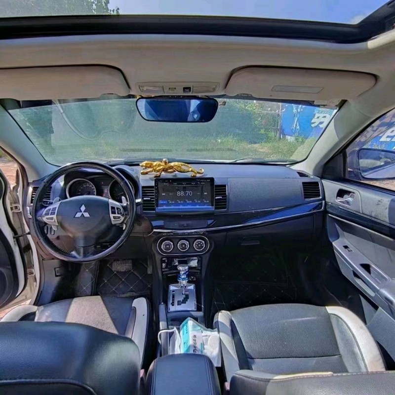 济宁14年三菱翼神5